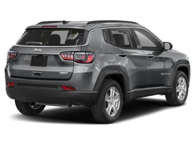 2022 Jeep Compass Limited photo 2
