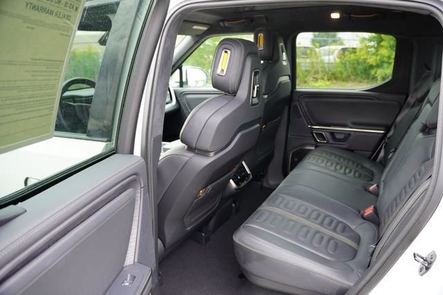 2023 Rivian R1T Adventure photo 16