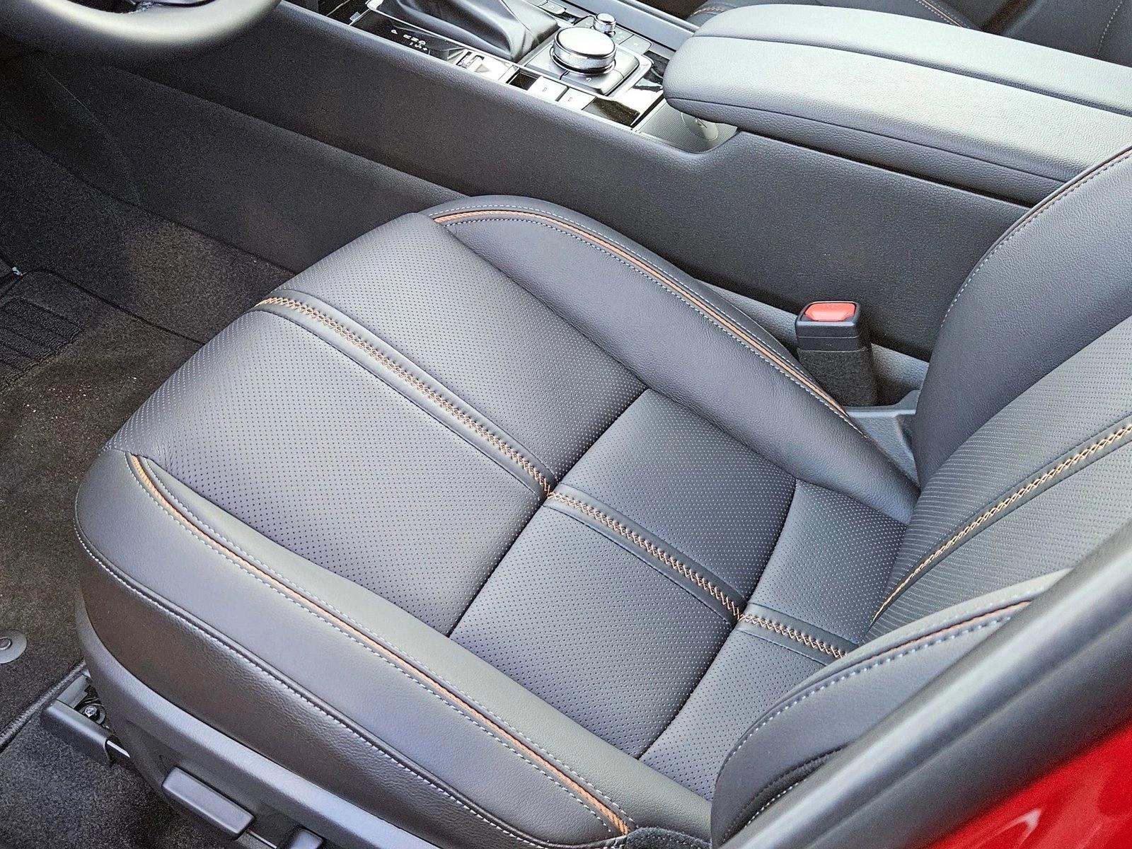 2025 Mazda CX-50 Premium photo 3