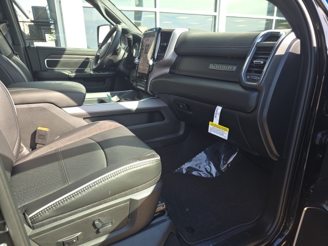 2026 Ram 2500 Laramie photo 8