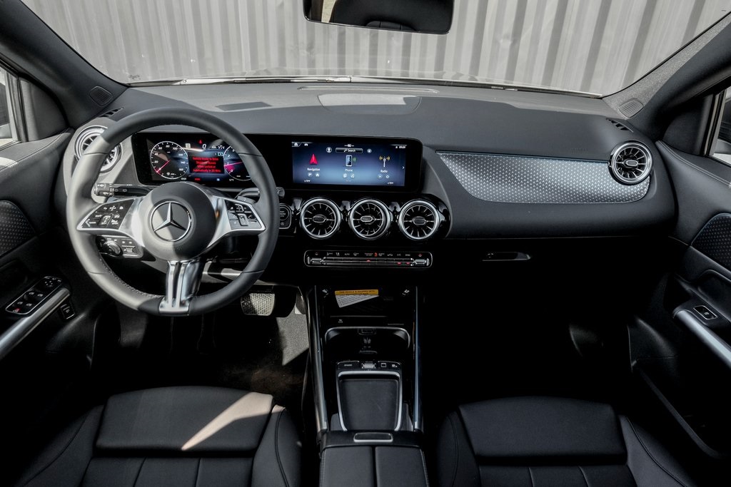 2025 Mercedes Benz GLA 250 4MATIC photo 21