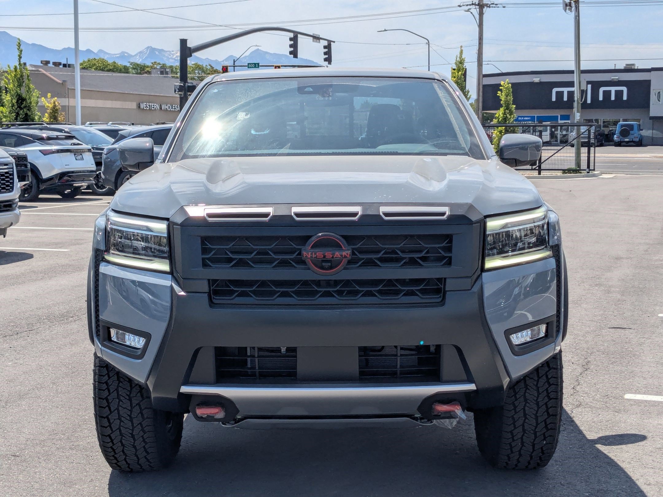 2025 Nissan Frontier Crew Cab PRO-4X photo 8