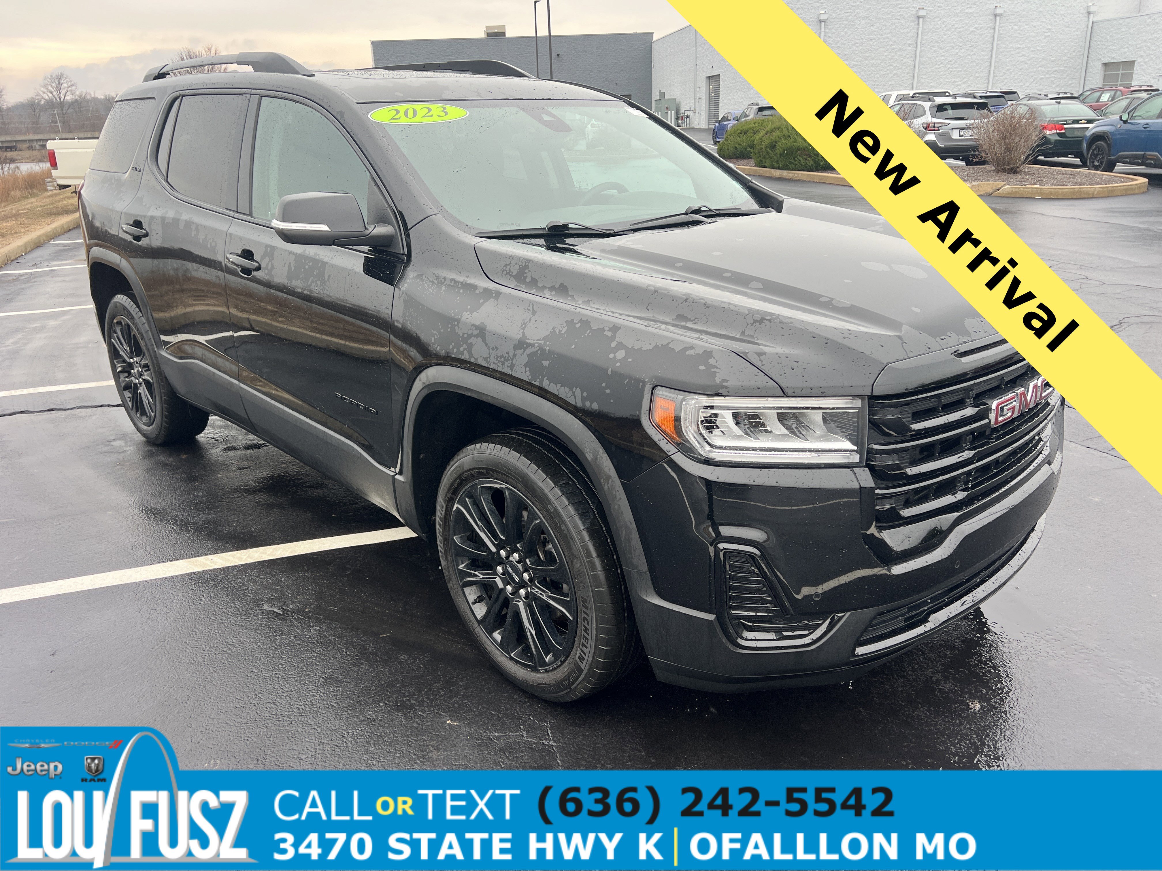 2023 GMC Acadia SLE's photo