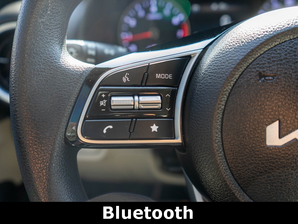 2023 Kia Forte LXS photo 17