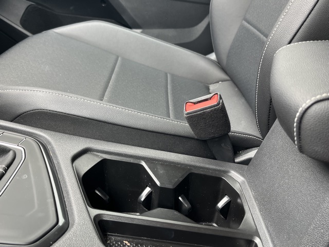 2021 Volkswagen Tiguan SE photo 37