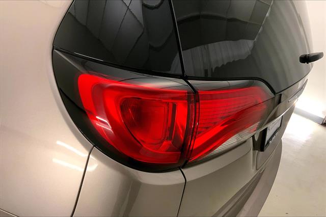 2017 Chrysler Pacifica Limited photo 26
