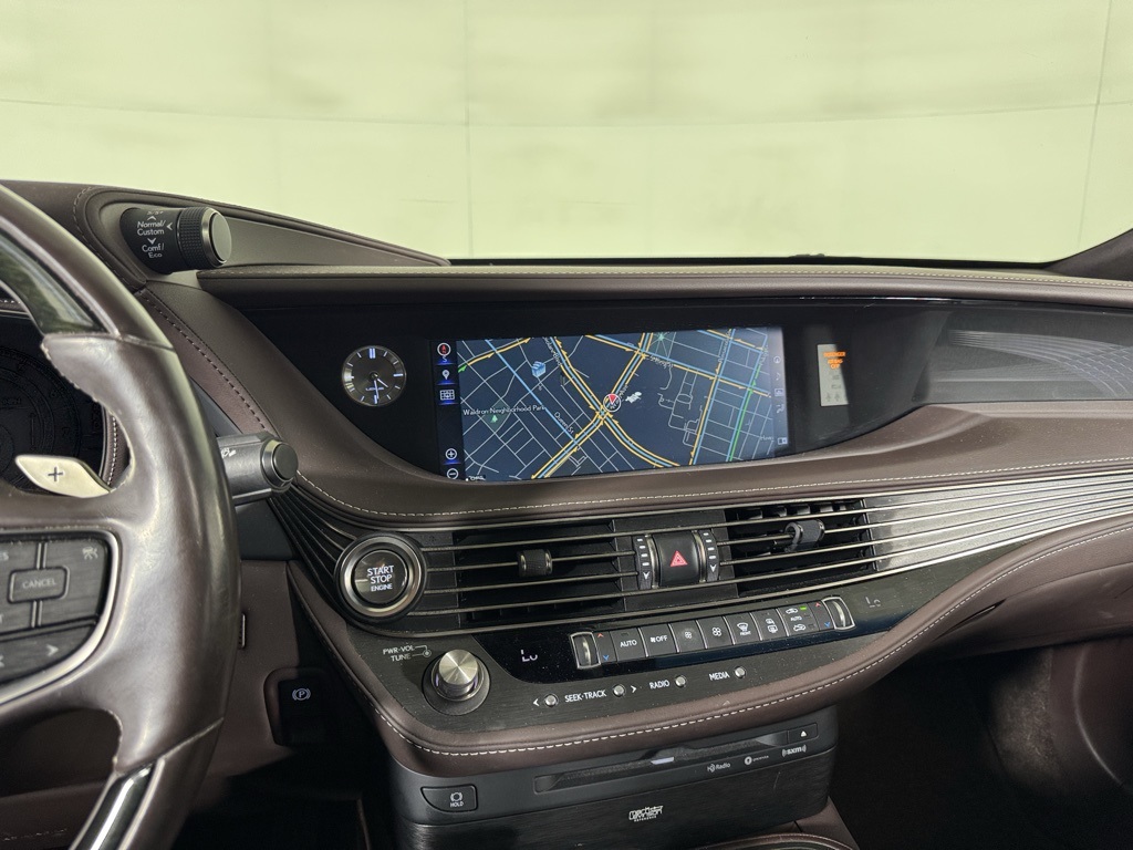 2019 Lexus LS 500 photo 8
