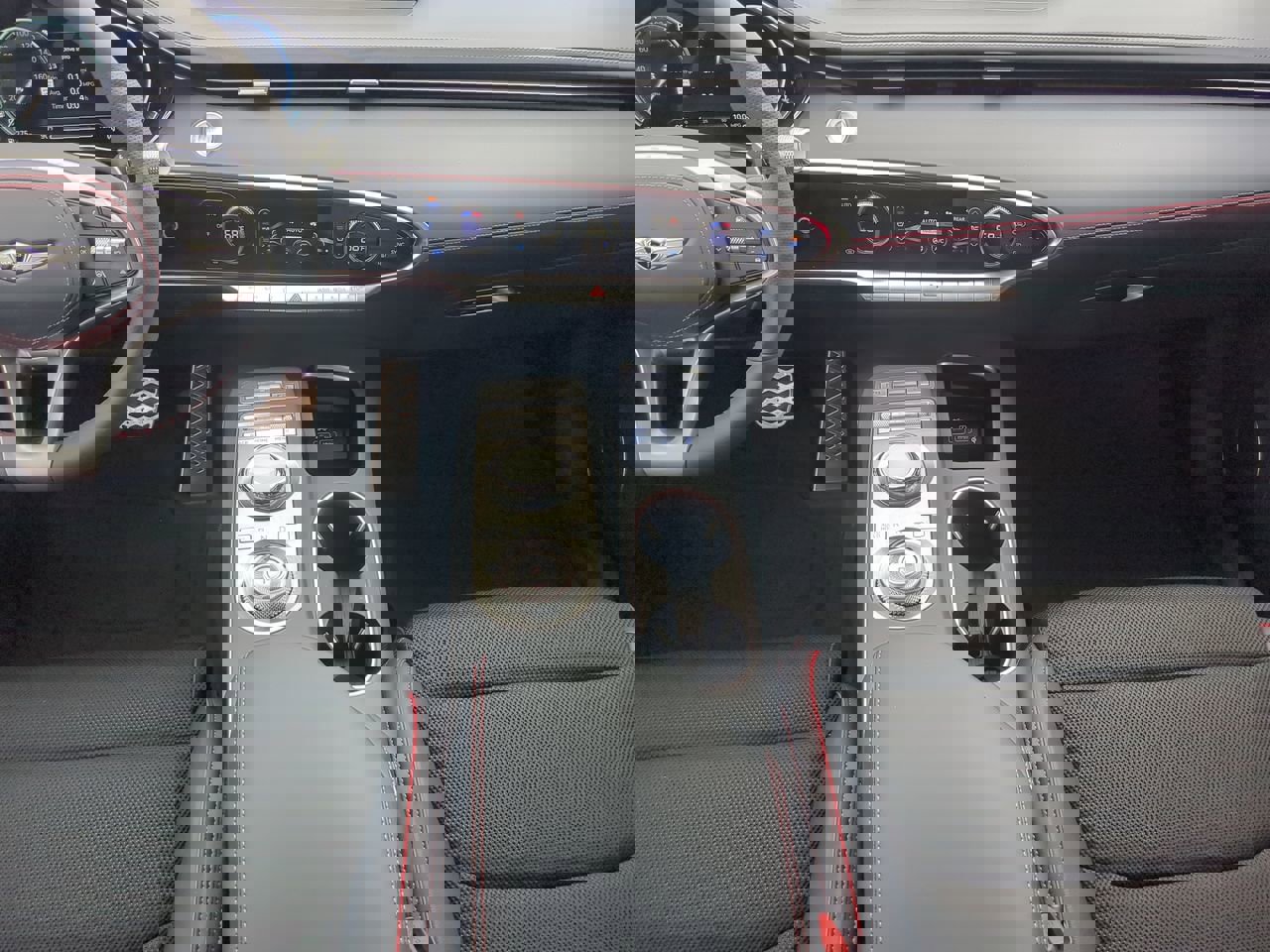 2025 Genesis GV70 2.5T photo 17