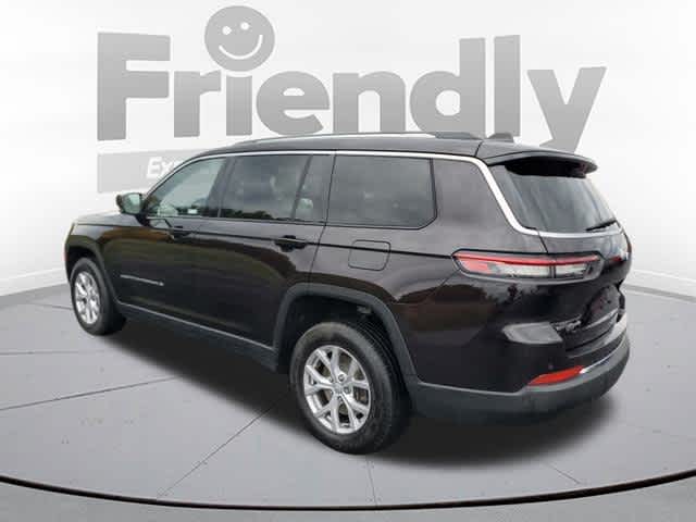 2022 Jeep Grand Cherokee Limited photo 2