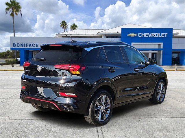 2022 Buick Encore GX Select photo 2