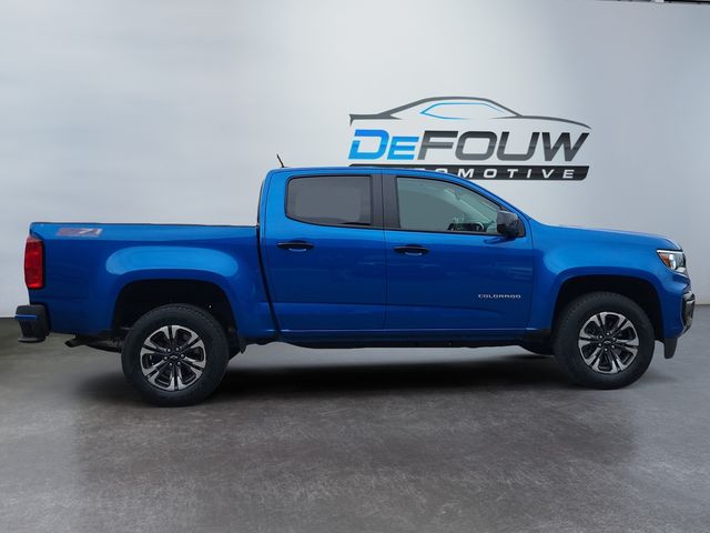 2022 Chevrolet Colorado Z71 photo 2