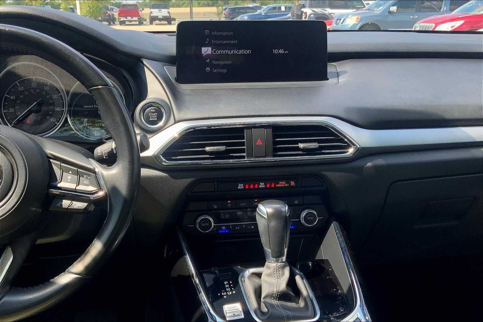 2022 Mazda CX-9 Touring photo 6