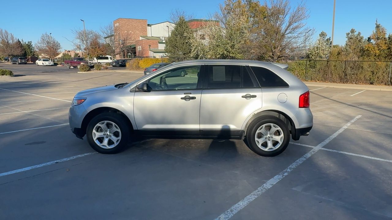 2013 Ford Edge SE photo 3