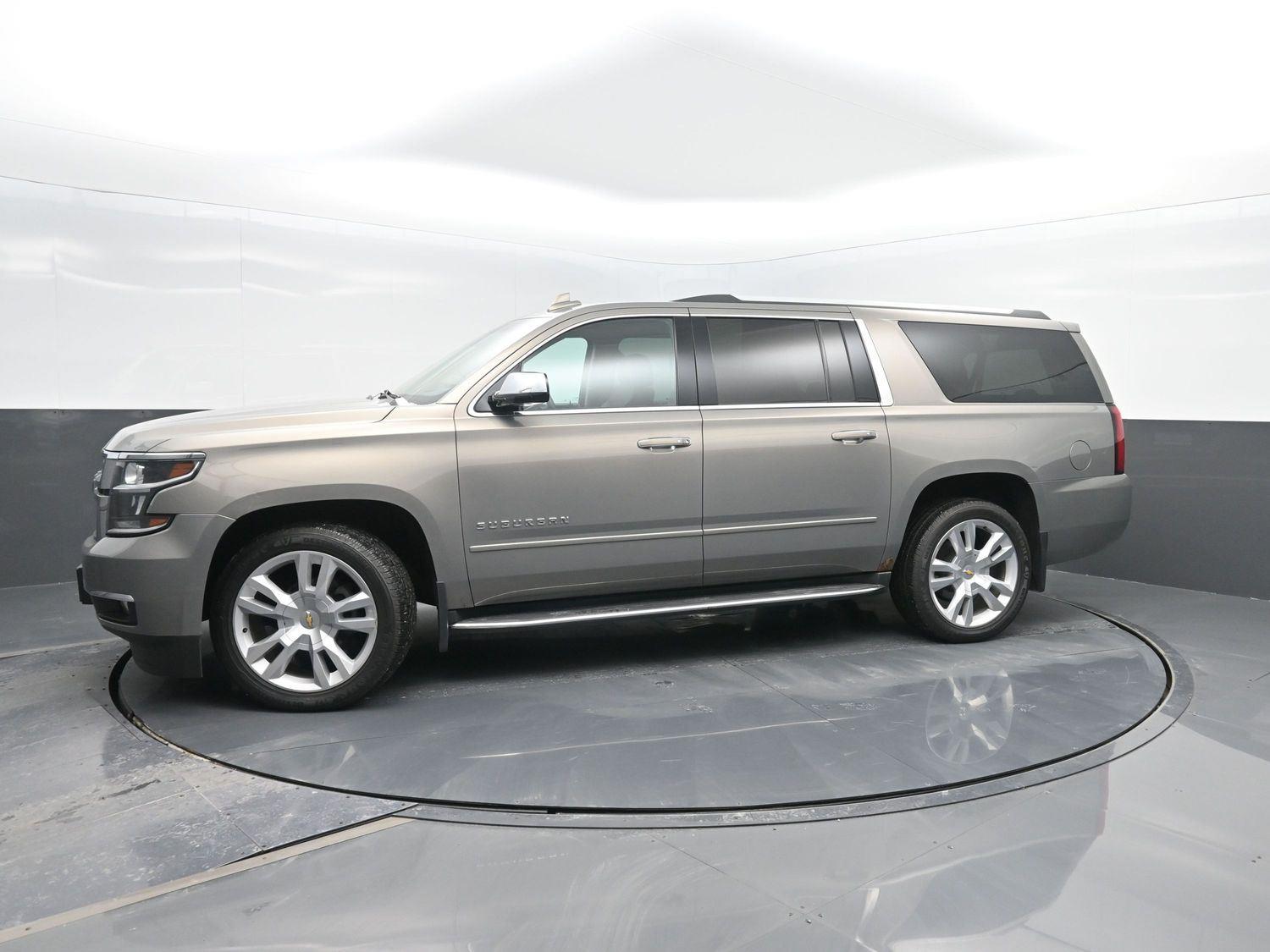 2017 Chevrolet Suburban Premier's photo