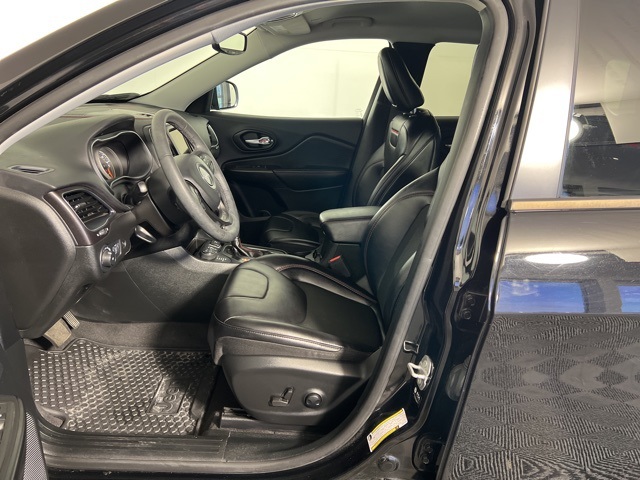 2022 Jeep Cherokee Trailhawk photo 10