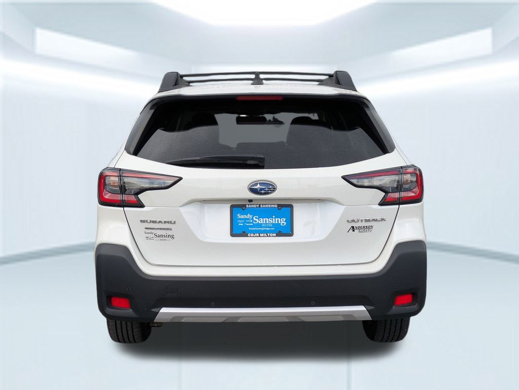 2024 Subaru Outback Limited photo 4