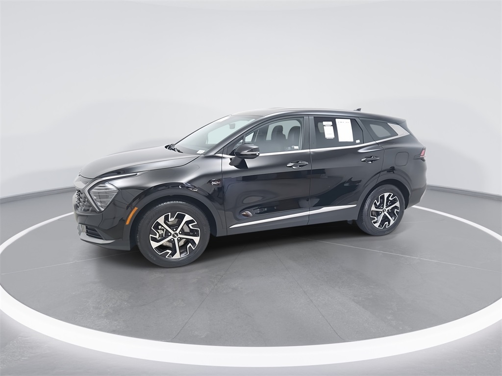 2025 Kia Sportage EX photo 4