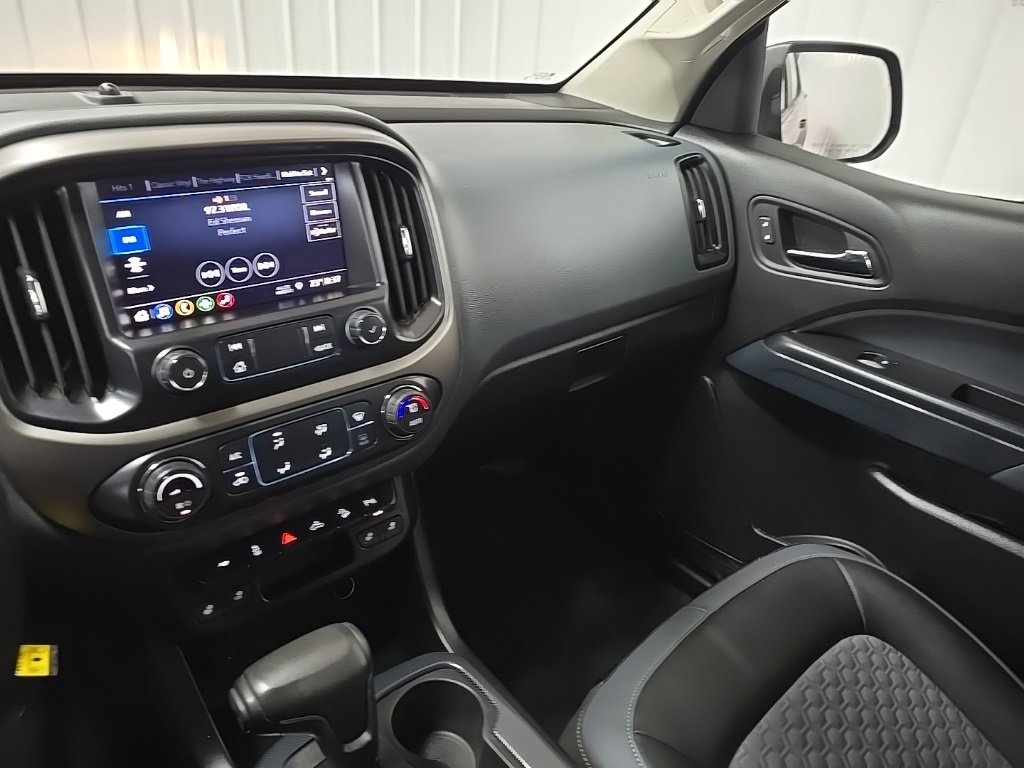 2020 Chevrolet Colorado Z71 photo 24
