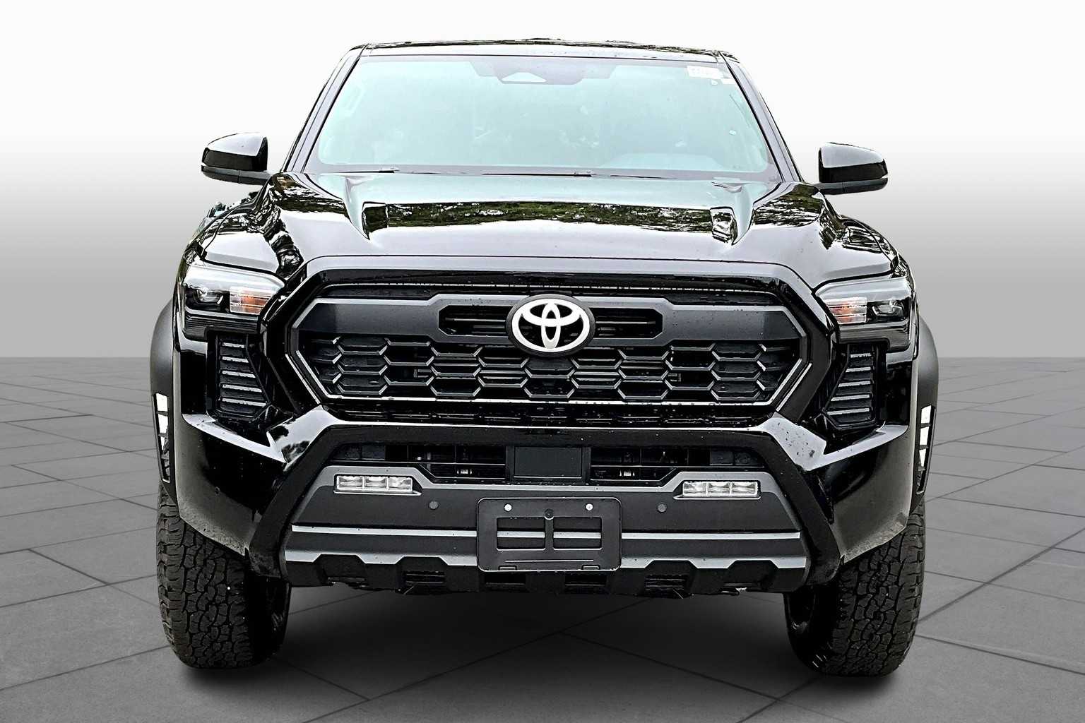 2025 Toyota Tacoma TRD Off-Road 4x4 Double Cab photo 3
