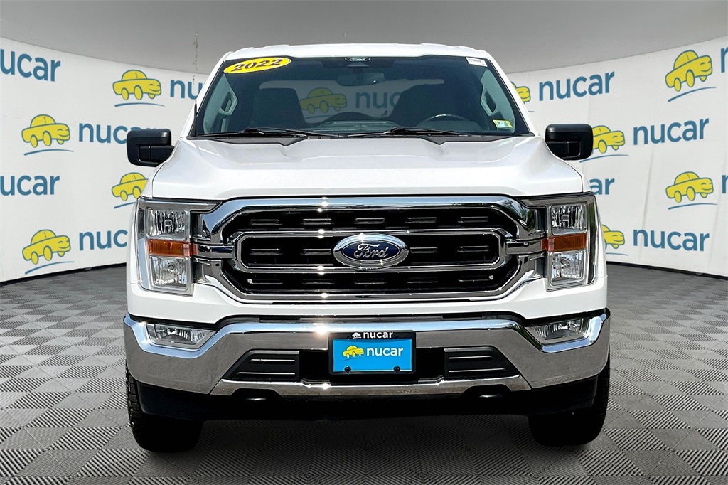2022 Ford F-150 XL photo 2