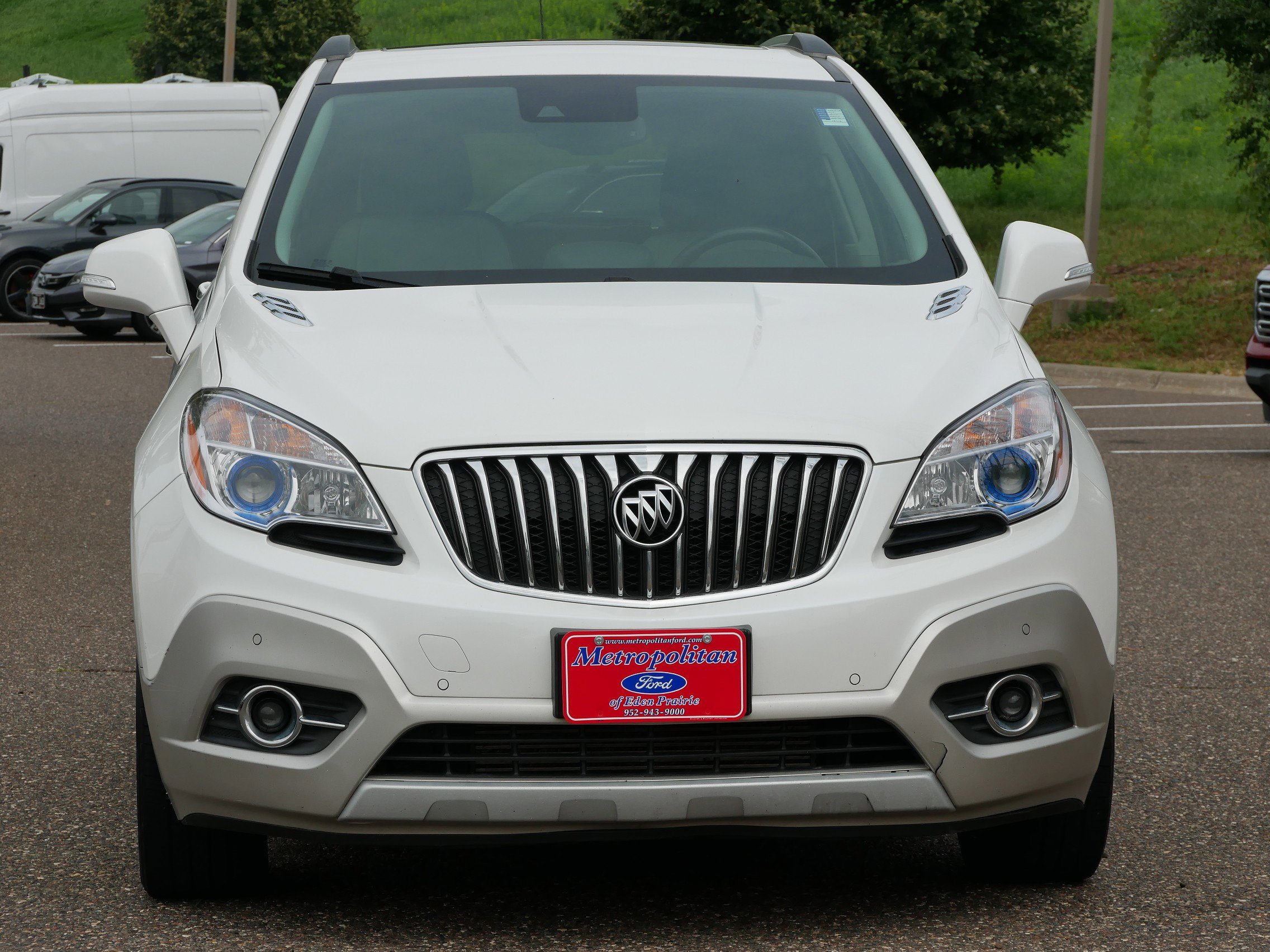 Used 2015 Buick Encore Premium with VIN KL4CJDSB8FB118918 for sale in Eden Prairie, Minnesota