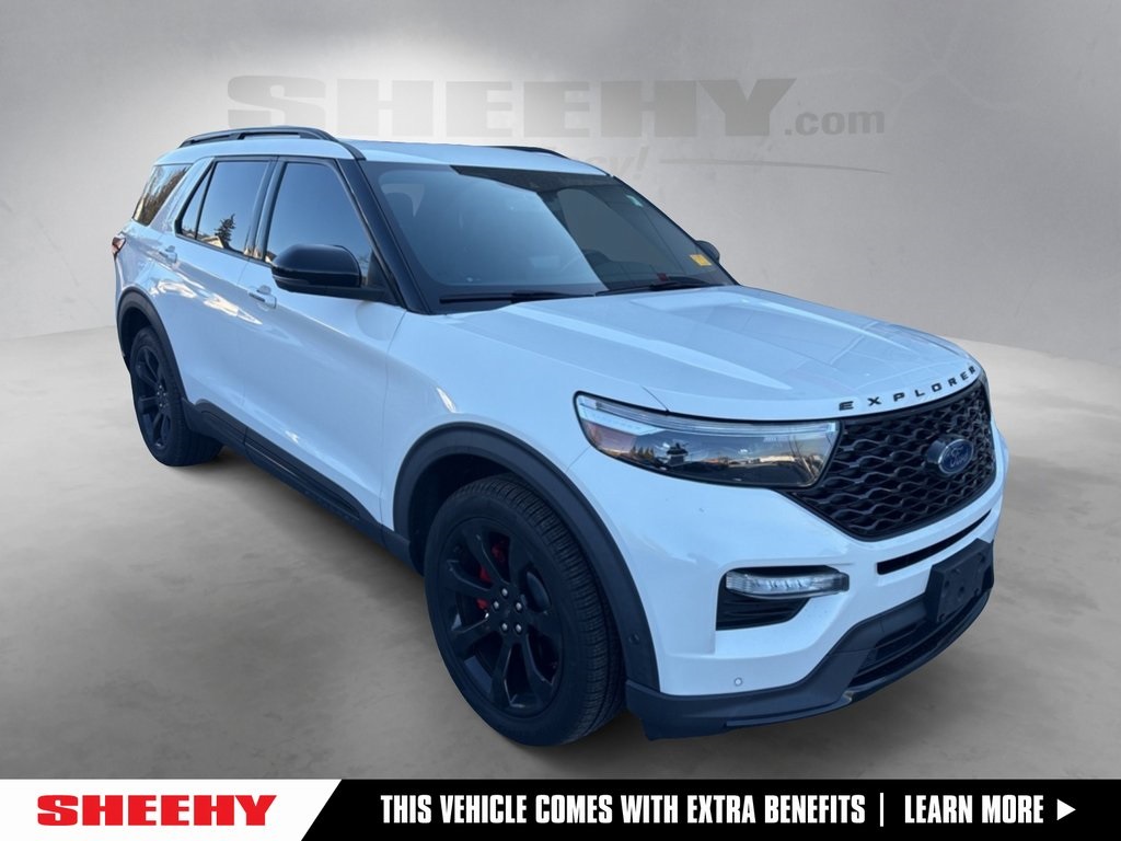 2020 Ford Explorer ST's photo