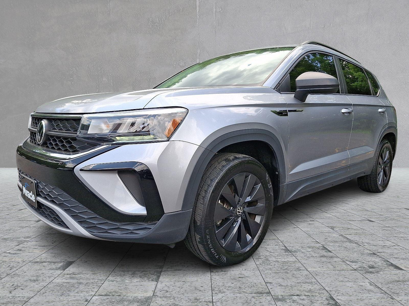 2022 Volkswagen Taos S photo 3