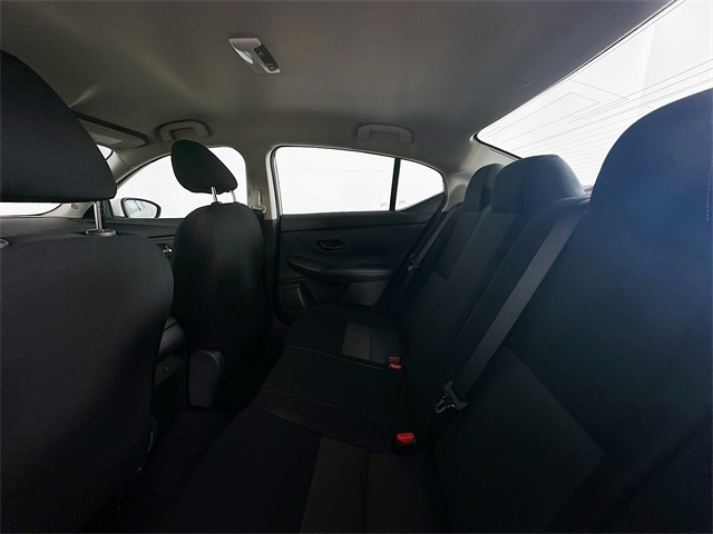 2025 Nissan Sentra SV photo 21