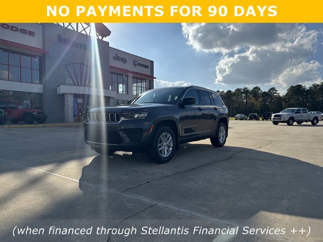 2025 Jeep Grand Cherokee Laredo's photo