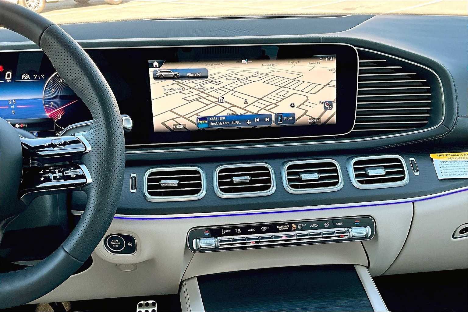 2025 Mercedes Benz GLS 450 4MATIC photo 6