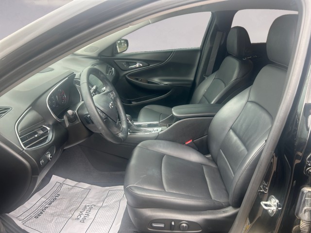 2023 Chevrolet Malibu 2LT photo 9