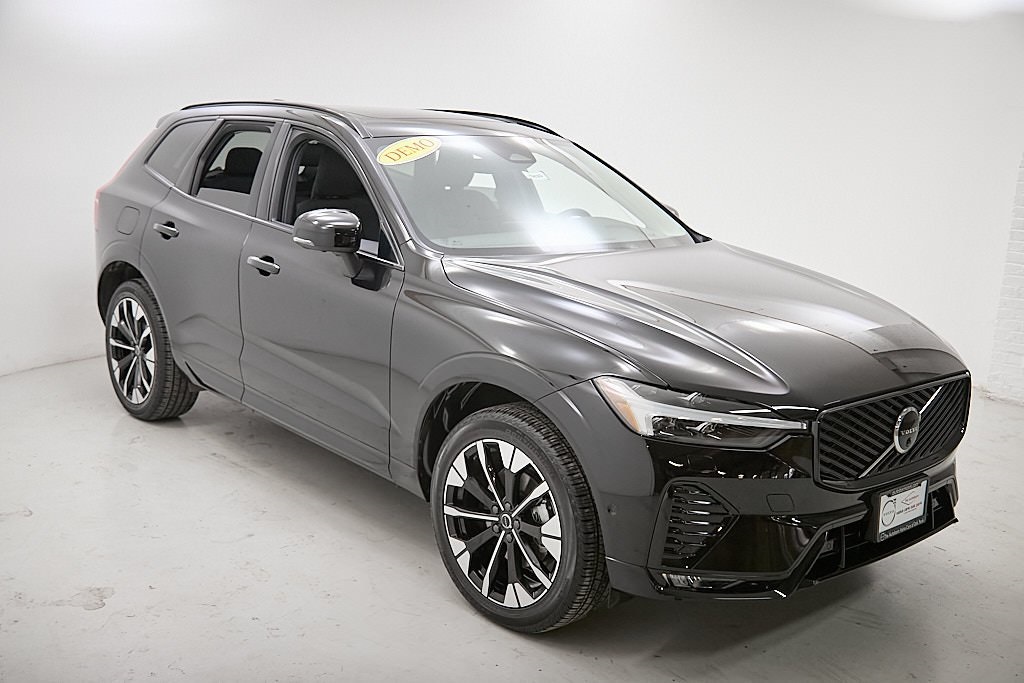 2026 VOLVO XC60 - Image 3