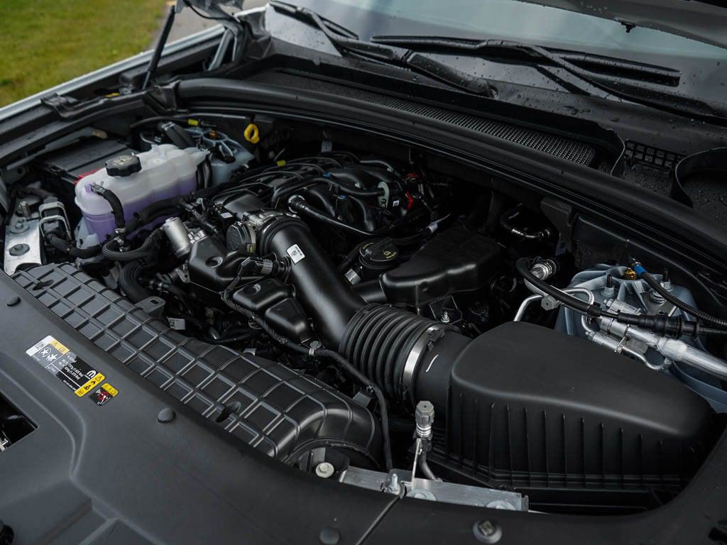 2025 Jeep Grand Cherokee Overland photo 6