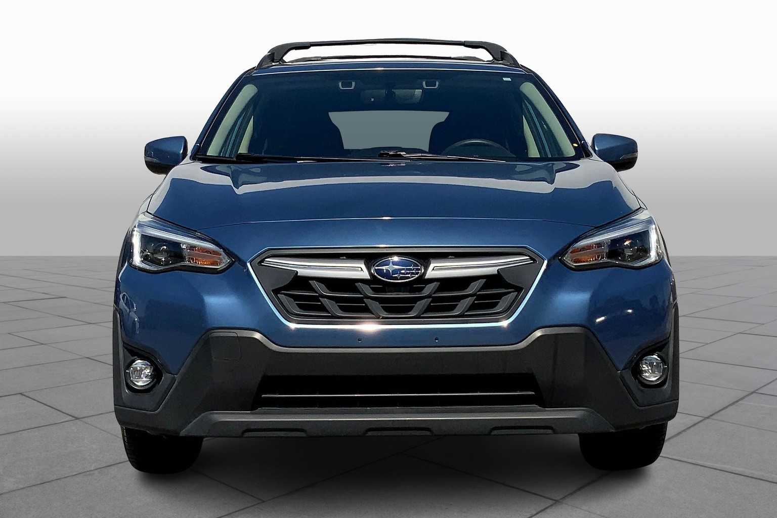 2023 Subaru Crosstrek Limited photo 3
