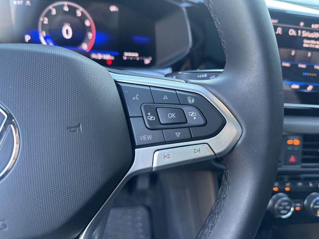 2024 Volkswagen Taos SE photo 9