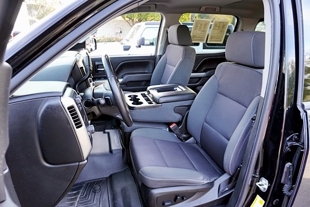 Used 2018 Black Chevrolet LT image 13