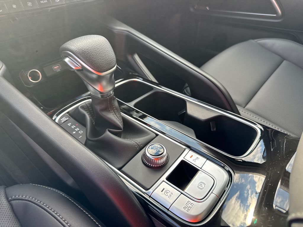 2025 Kia Telluride LX photo 29
