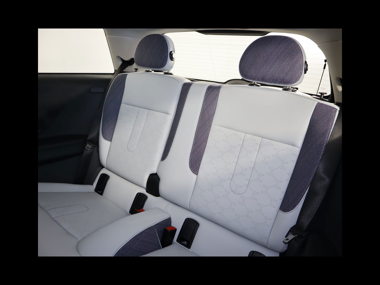 2025 Mini Cooper 2 Door Hardtop Signature photo 21