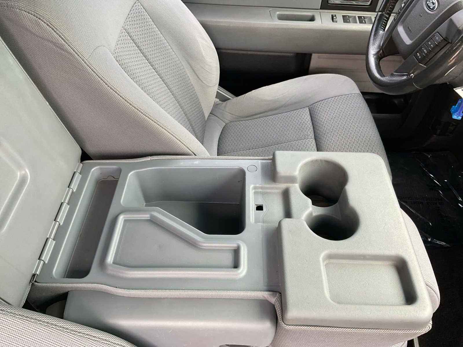 2013 Ford F-150 XLT photo 24