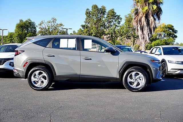 Used 2024 Gray Hyundai SE image 6