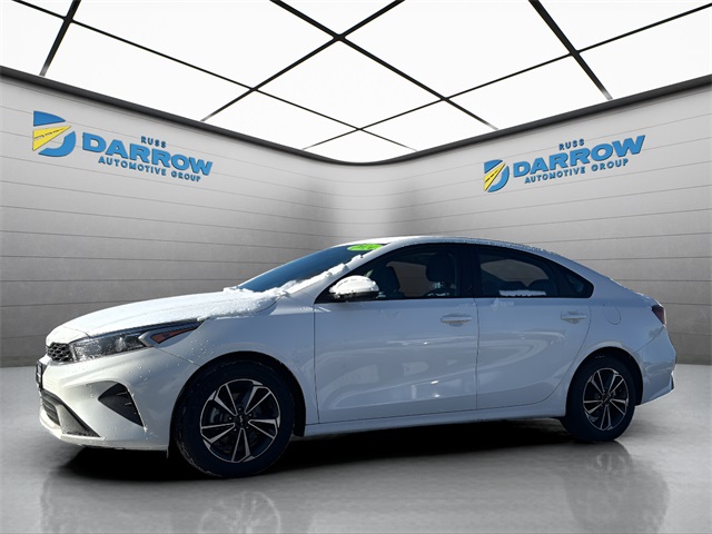 2024 Kia Forte LXS's photo