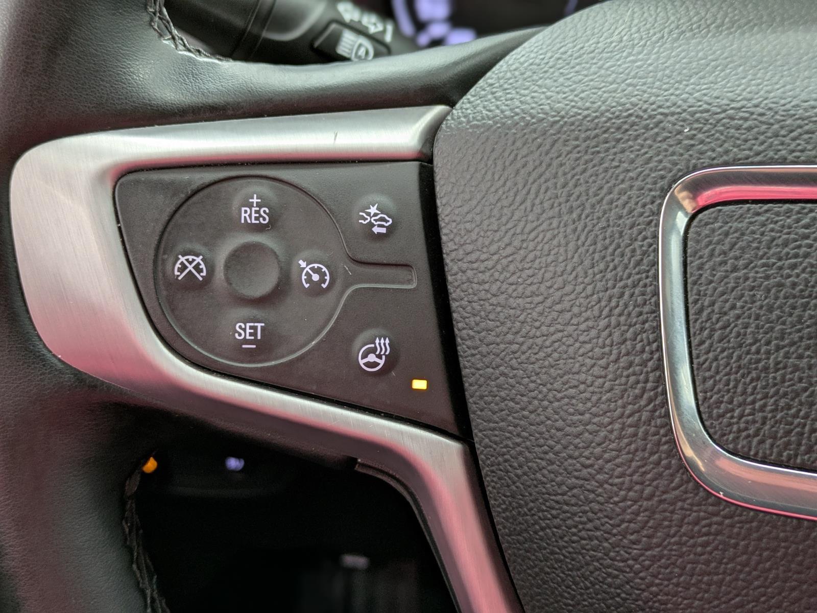 2024 Gmc Terrain SLT photo 3