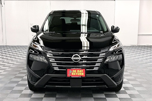 2025 Nissan Rogue S photo 16