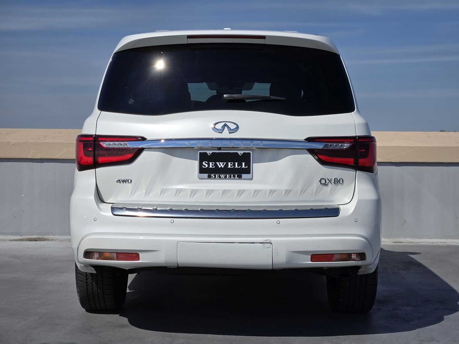 2024 Infiniti QX80 Sensory photo 3