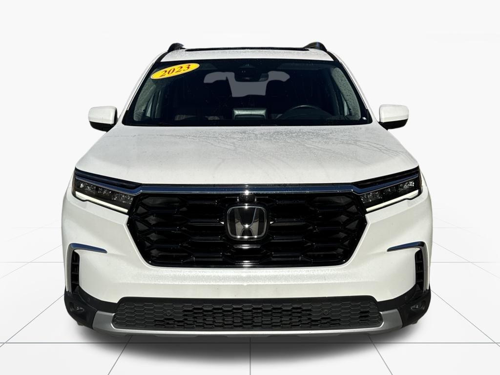 2023 Honda Pilot Elite photo 2