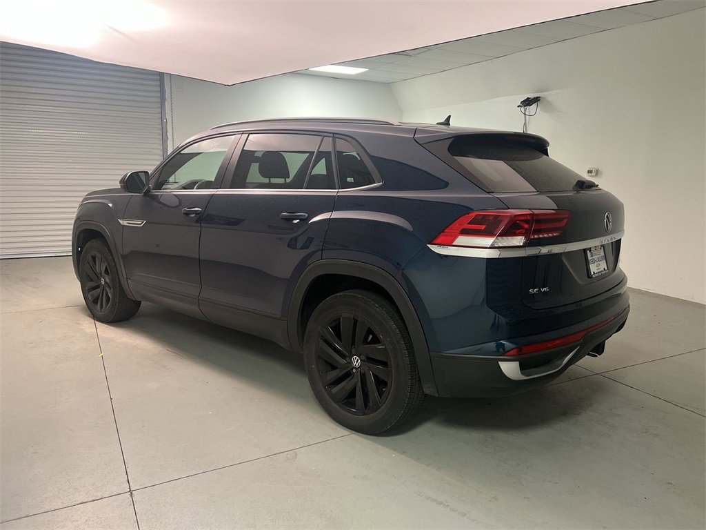 2022 Volkswagen Atlas Cross Sport V6 SE Technology photo 4