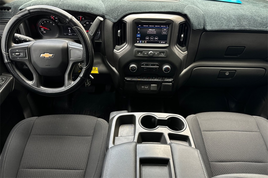 2021 Chevrolet Silverado 1500 Custom photo 12