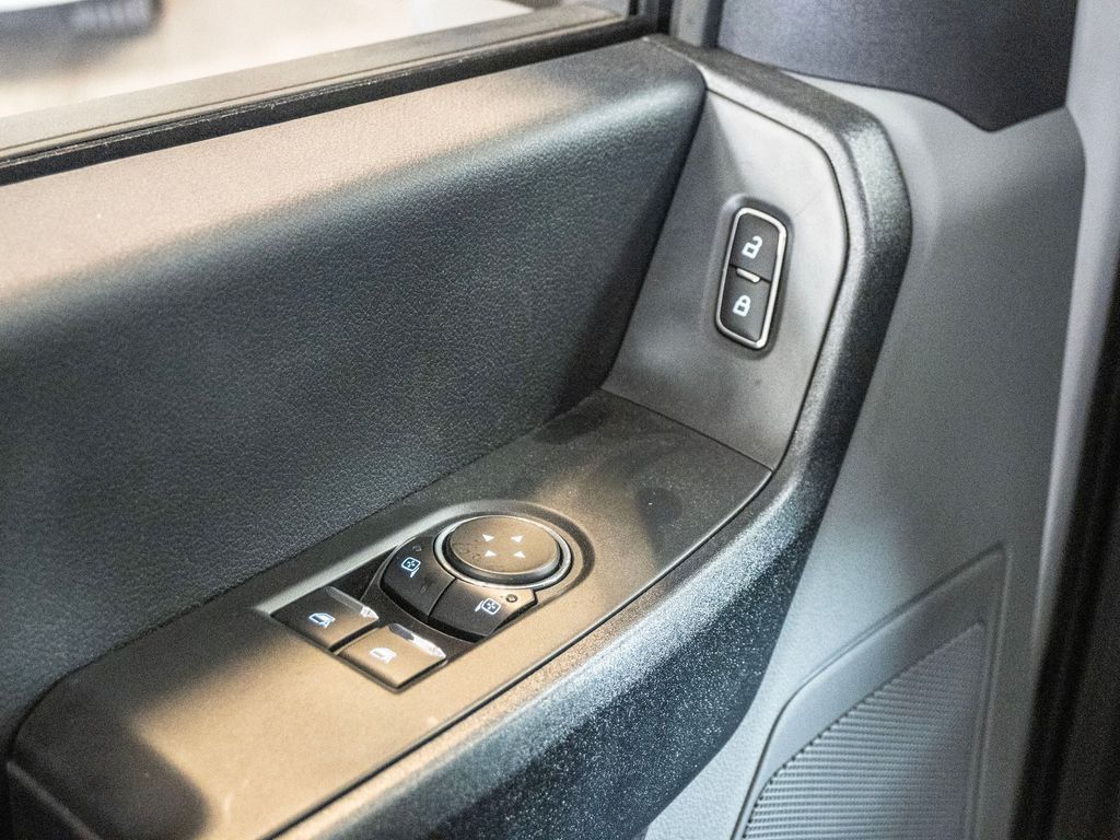 2024 Ford F-600 photo 11