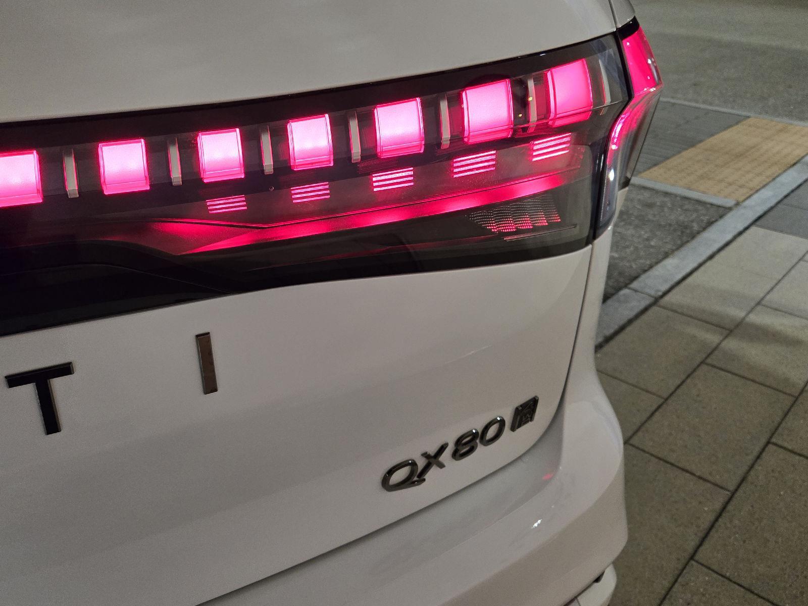 2026 Infiniti QX80 photo 13