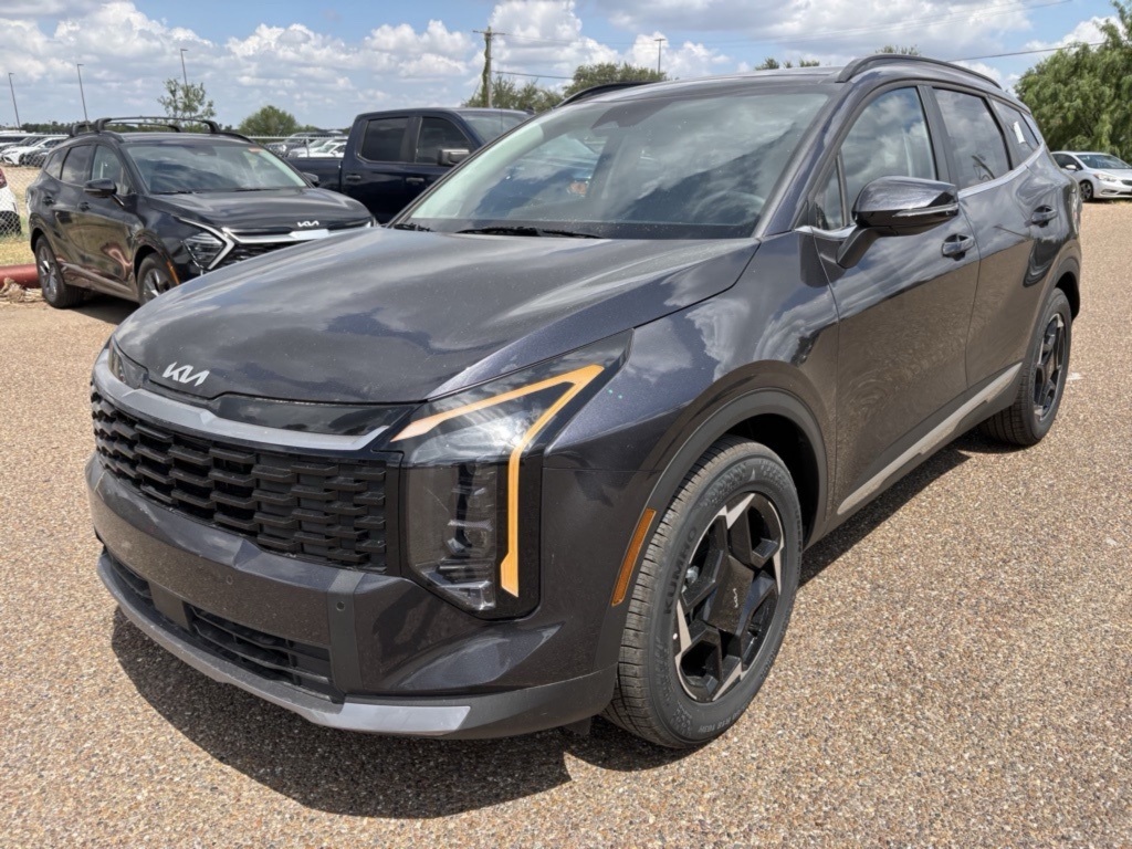 2026 Kia Sportage EX photo 3